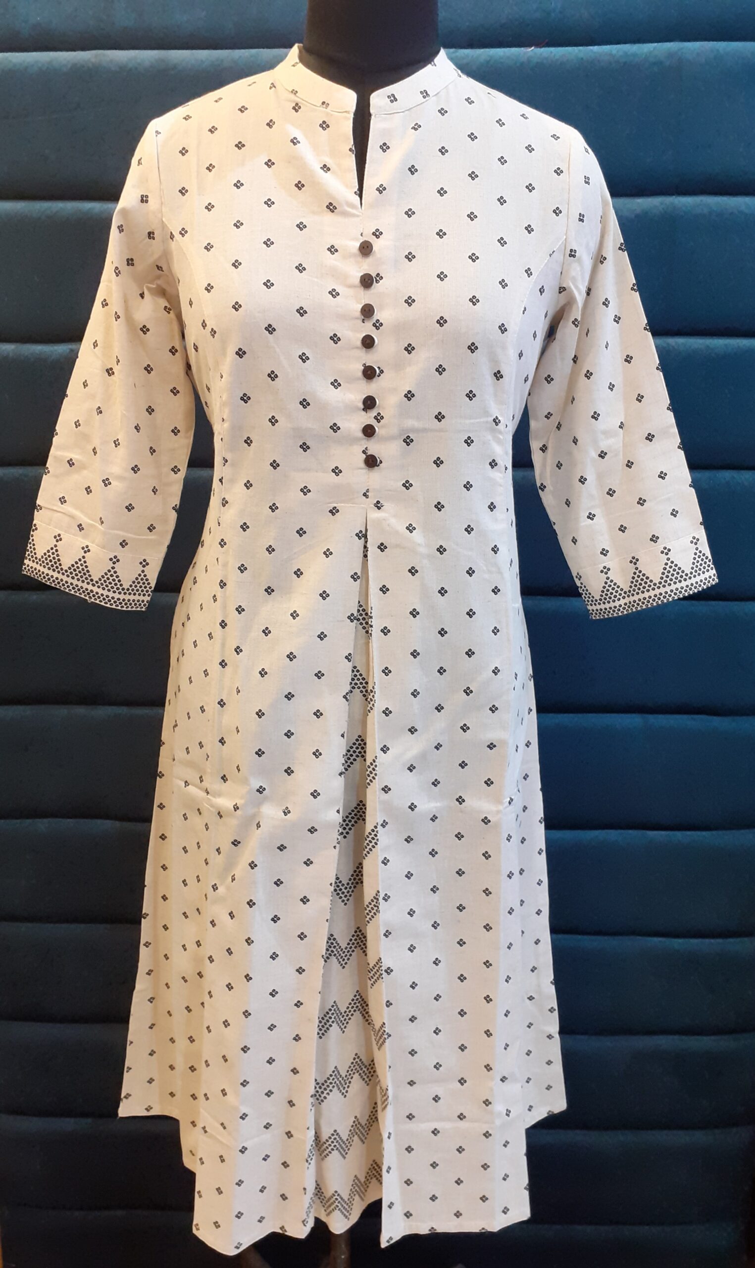 Kurti with Wooden Buttons